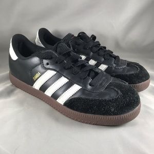 Adidas Samba youth size 4 Soccer Shoes
